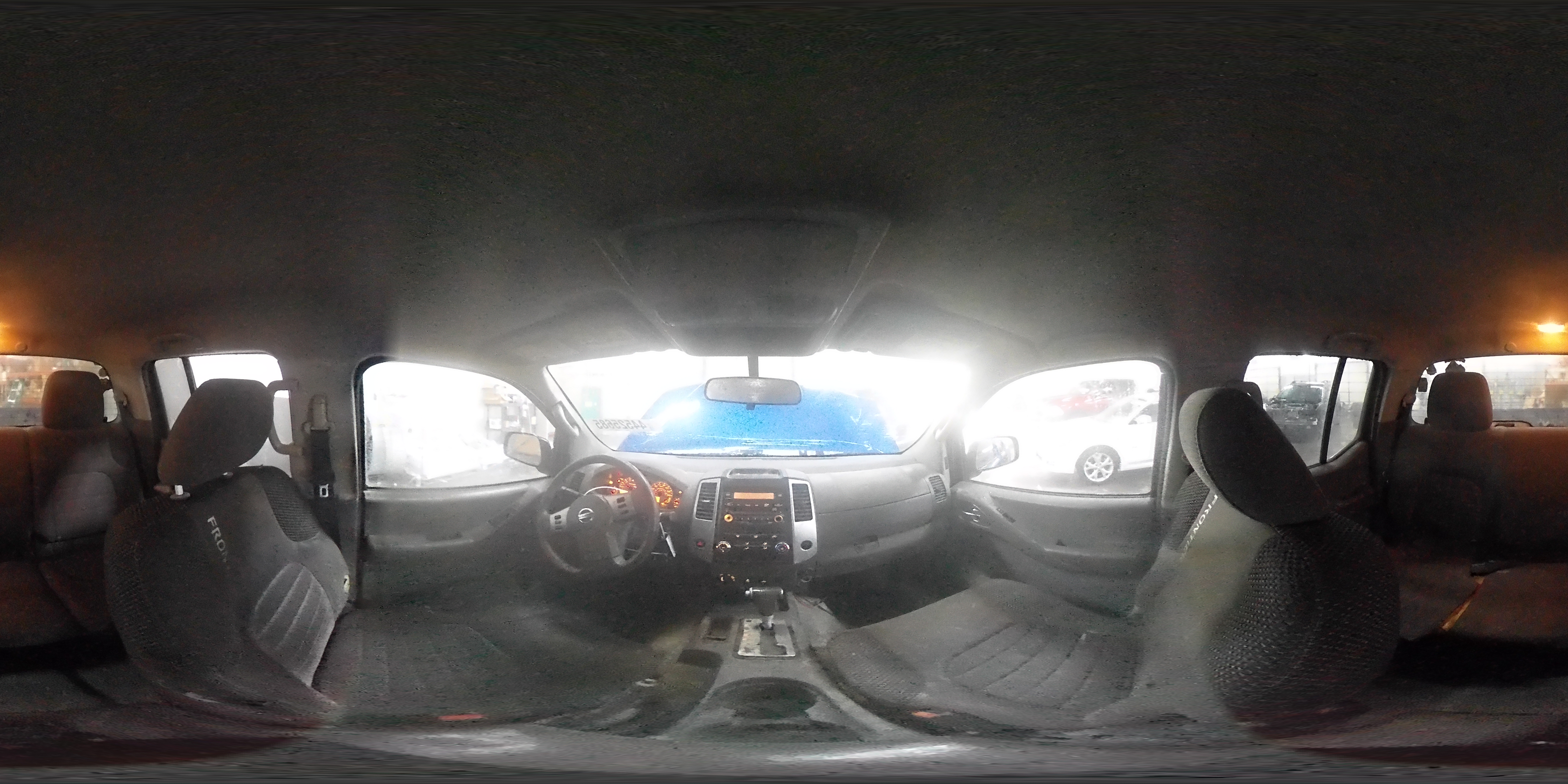 2012 Nissan Navara (Frontier) - Image 14