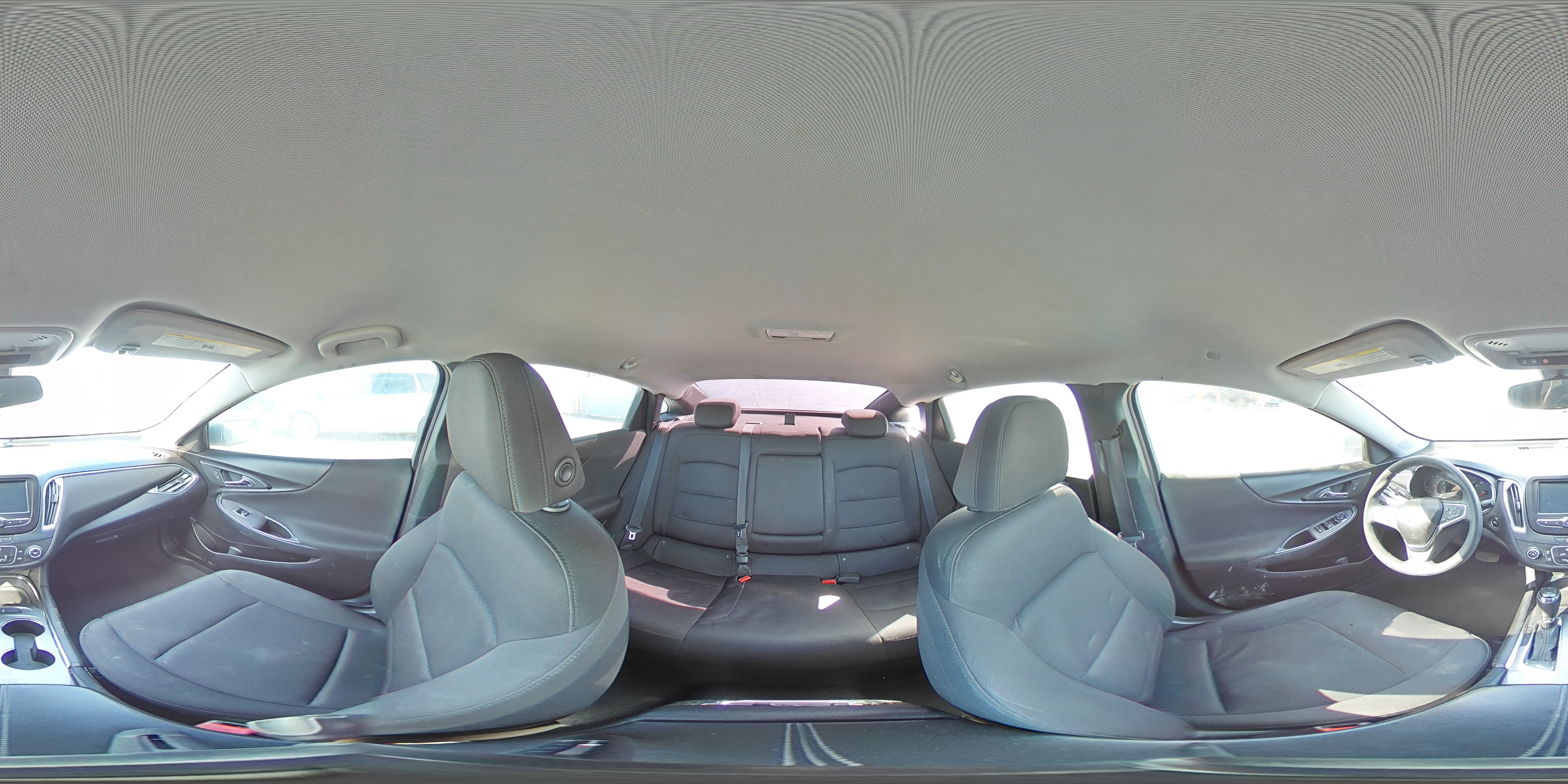 2018 Chevrolet Malibu - Image 13