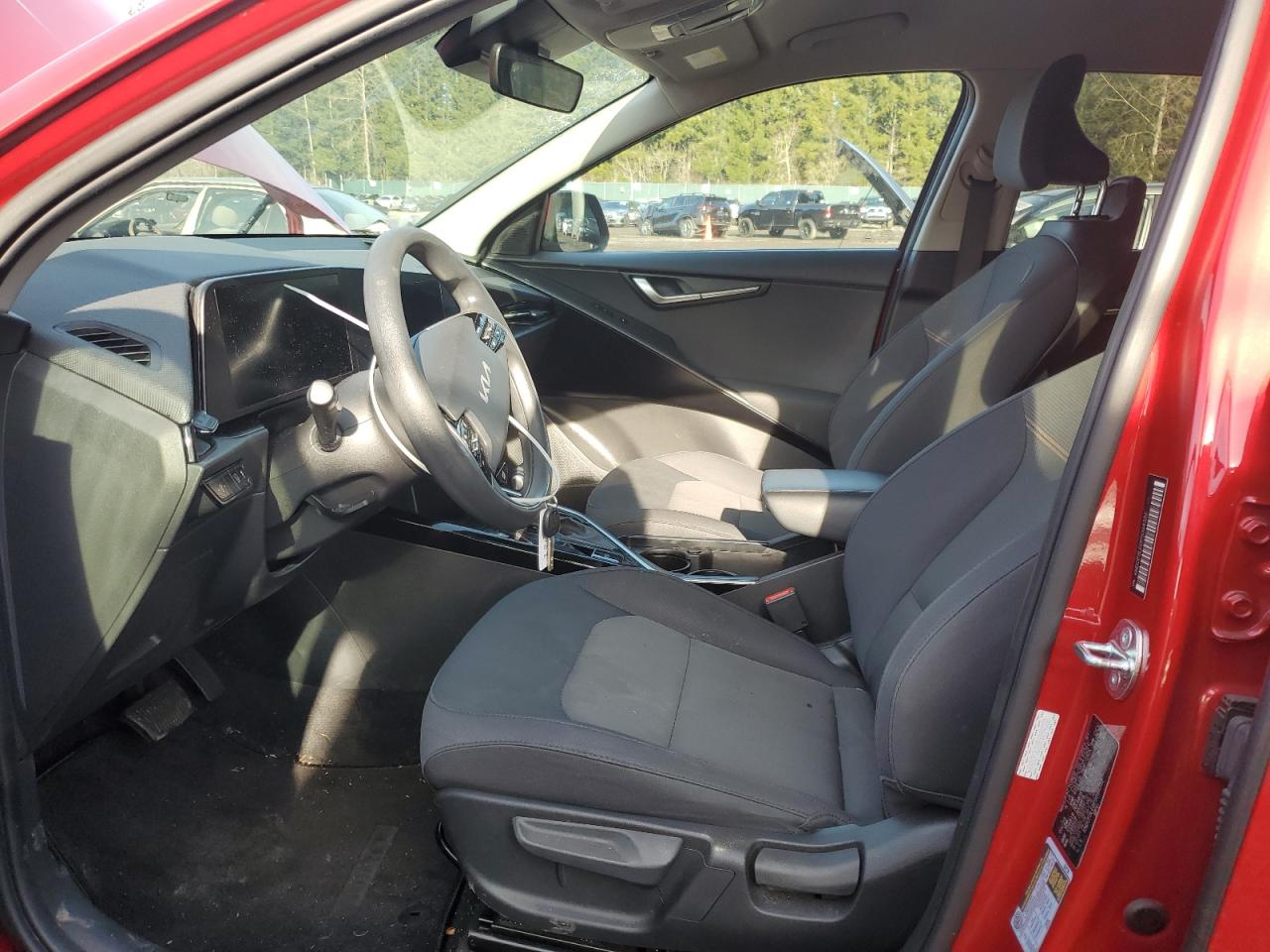 2023 Kia Niro - Image 7
