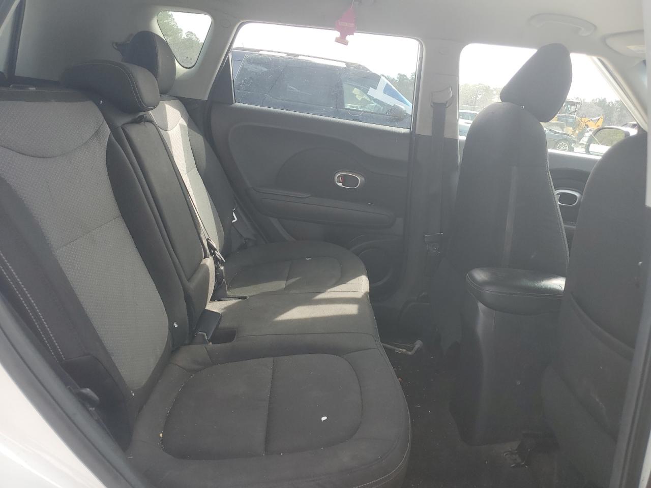 2018 Kia Soul - Image 11