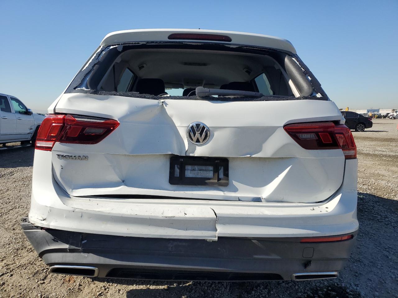 2021 Volkswagen Tiguan - Image 6