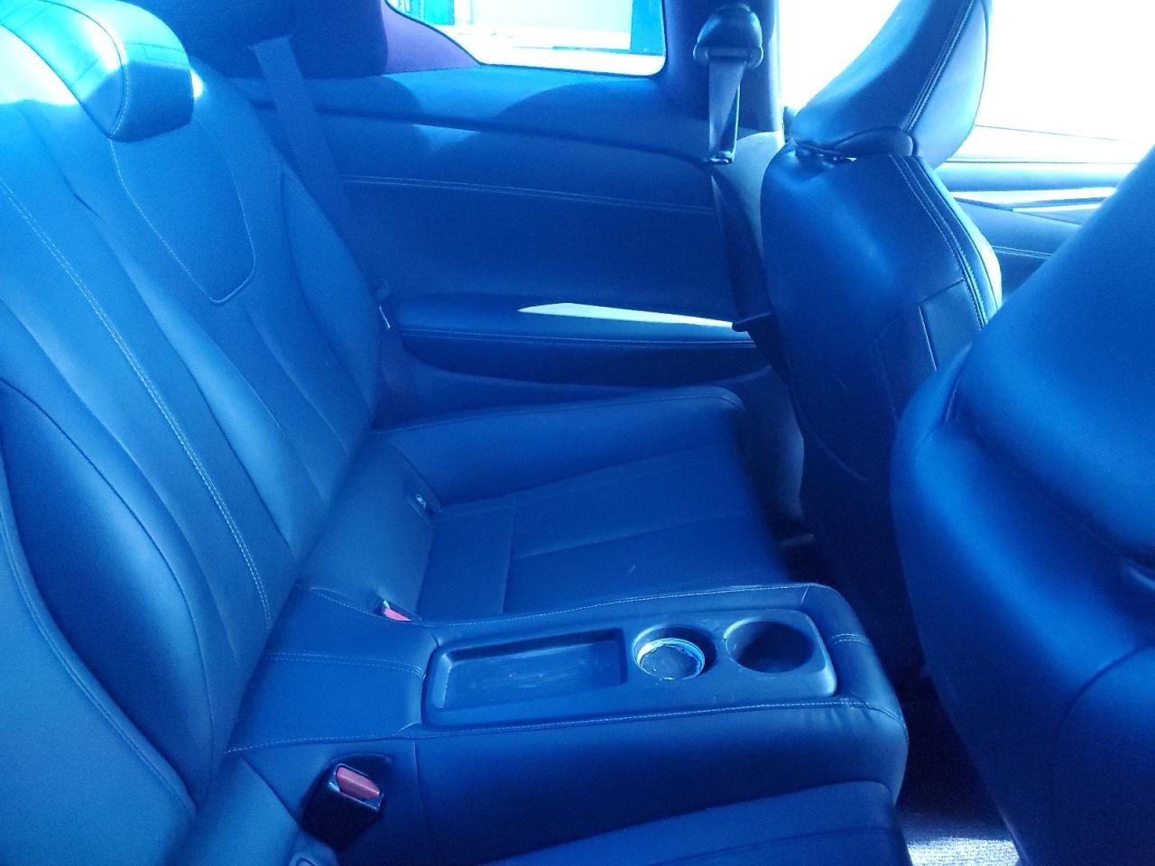 2019 Infiniti Q60 - Image 10