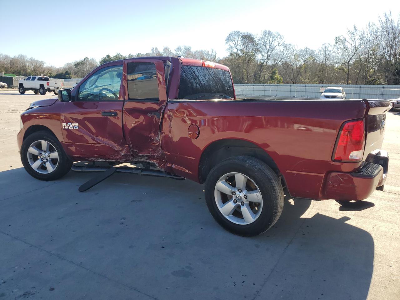 2015 RAM 1500 - Image 2