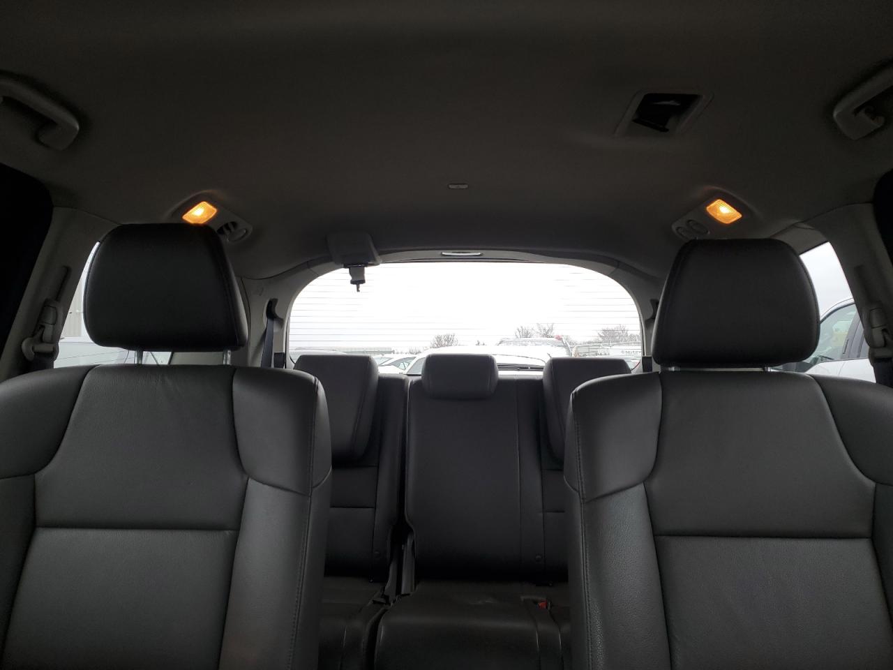 2014 Honda Odyssey - Image 10