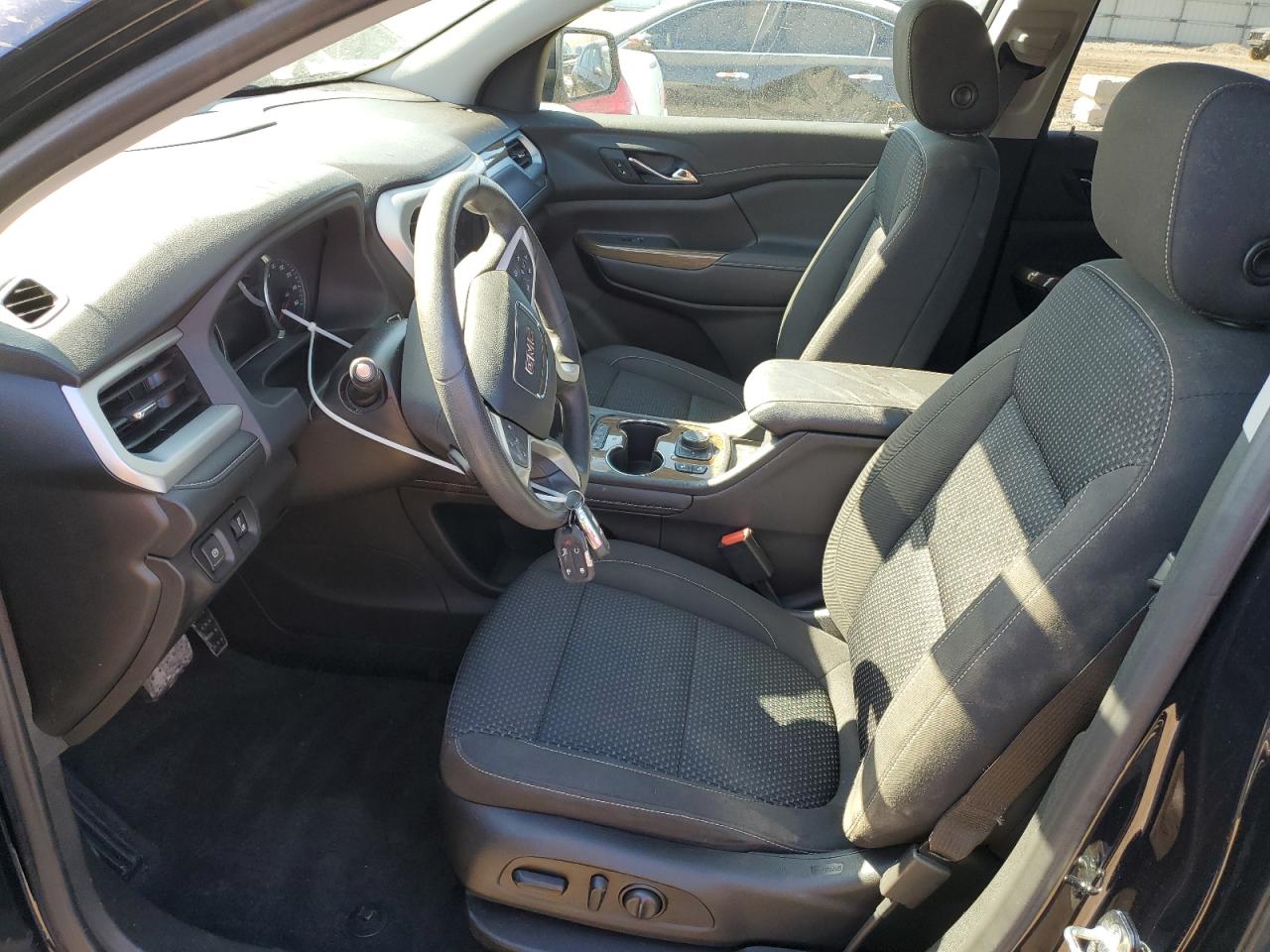 2021 GMC Acadia - Image 7
