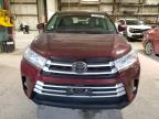 Eldridge, IA에서 판매 중인 2017 Toyota Highlander Le - Front End