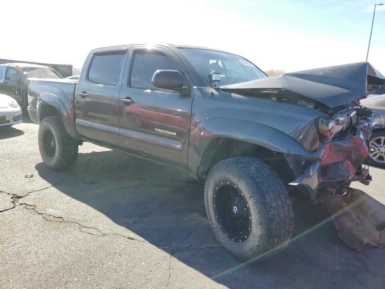2012 Toyota Tacoma - Image 4