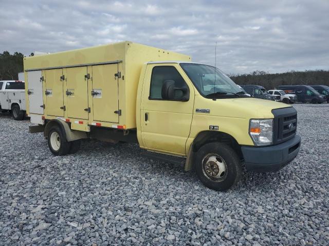 2018 Ford Econoline E450 Super Duty Cutaway Van