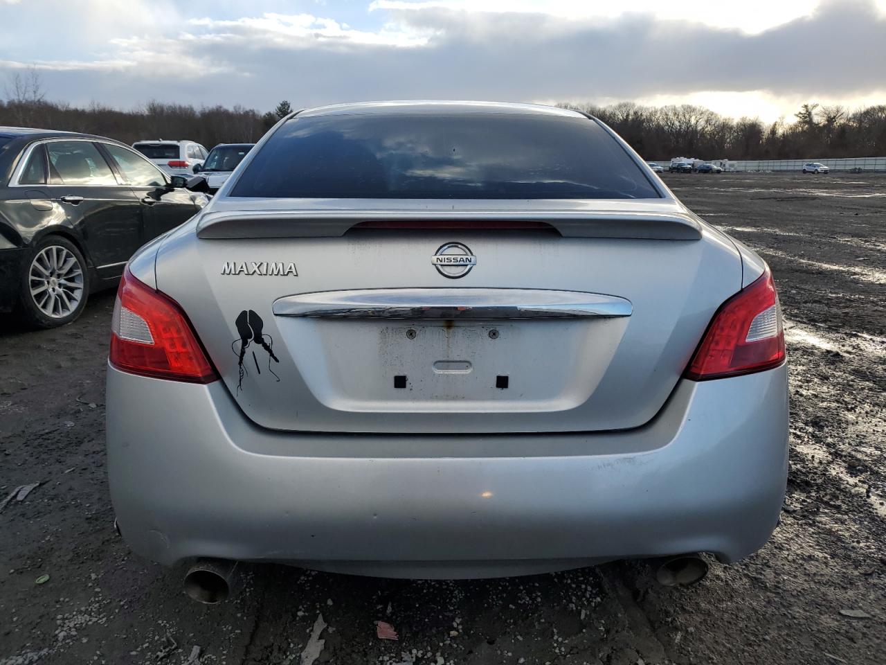 2009 Nissan Maxima - Image 6