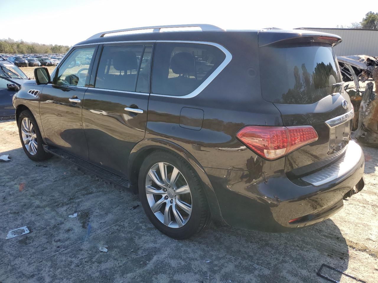 2013 Infiniti QX56 - Image 2