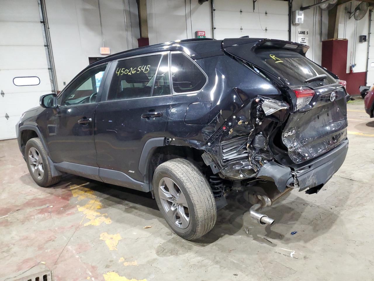 2022 Toyota RAV 4 - Image 2
