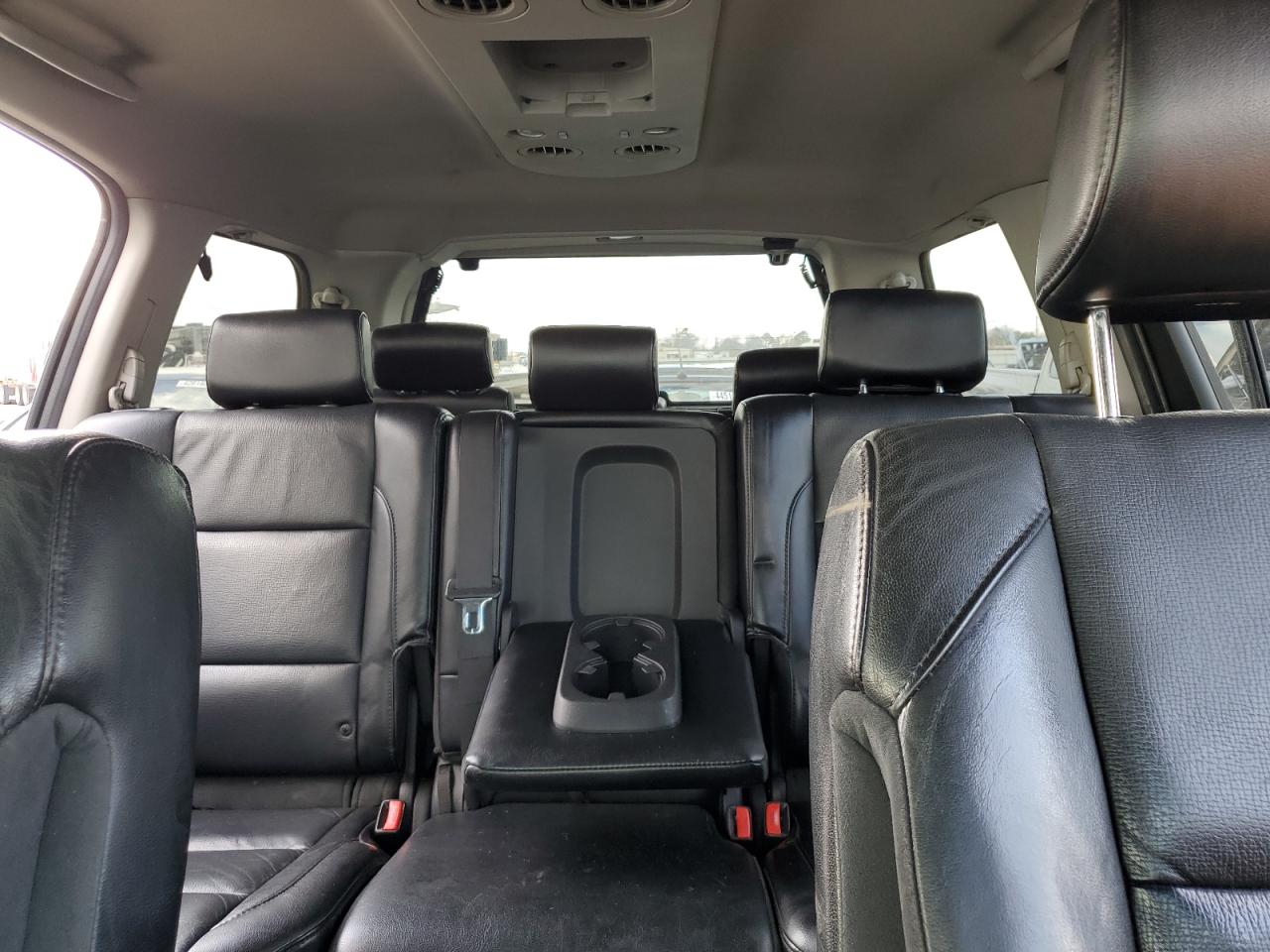 2008 Nissan Armada - Image 10