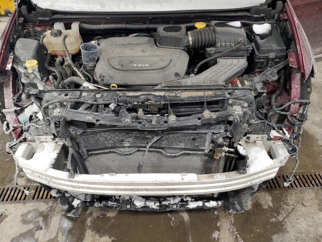 2017 Chrysler Pacifica - Image 12