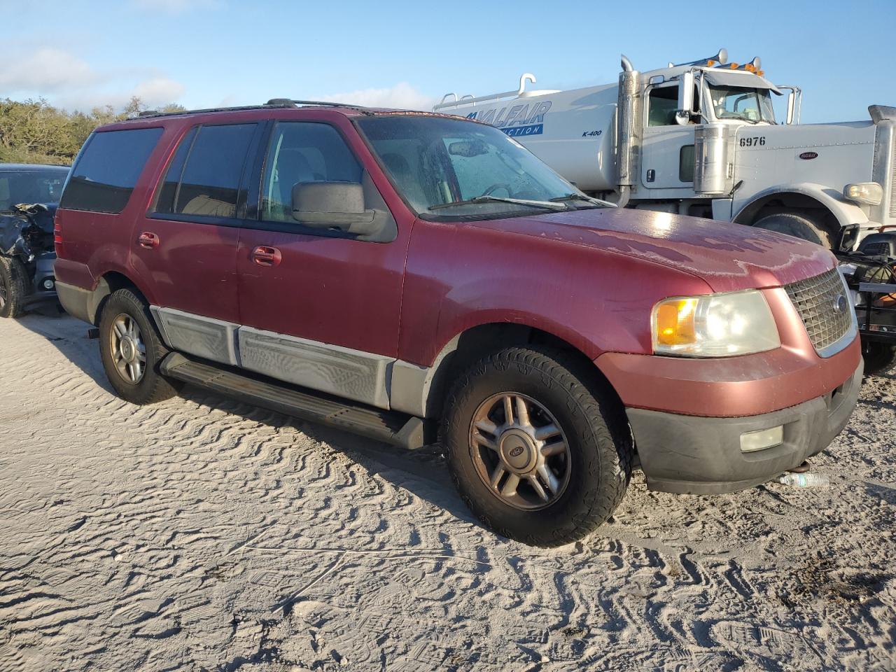 2004 Ford Expedition - Image 4