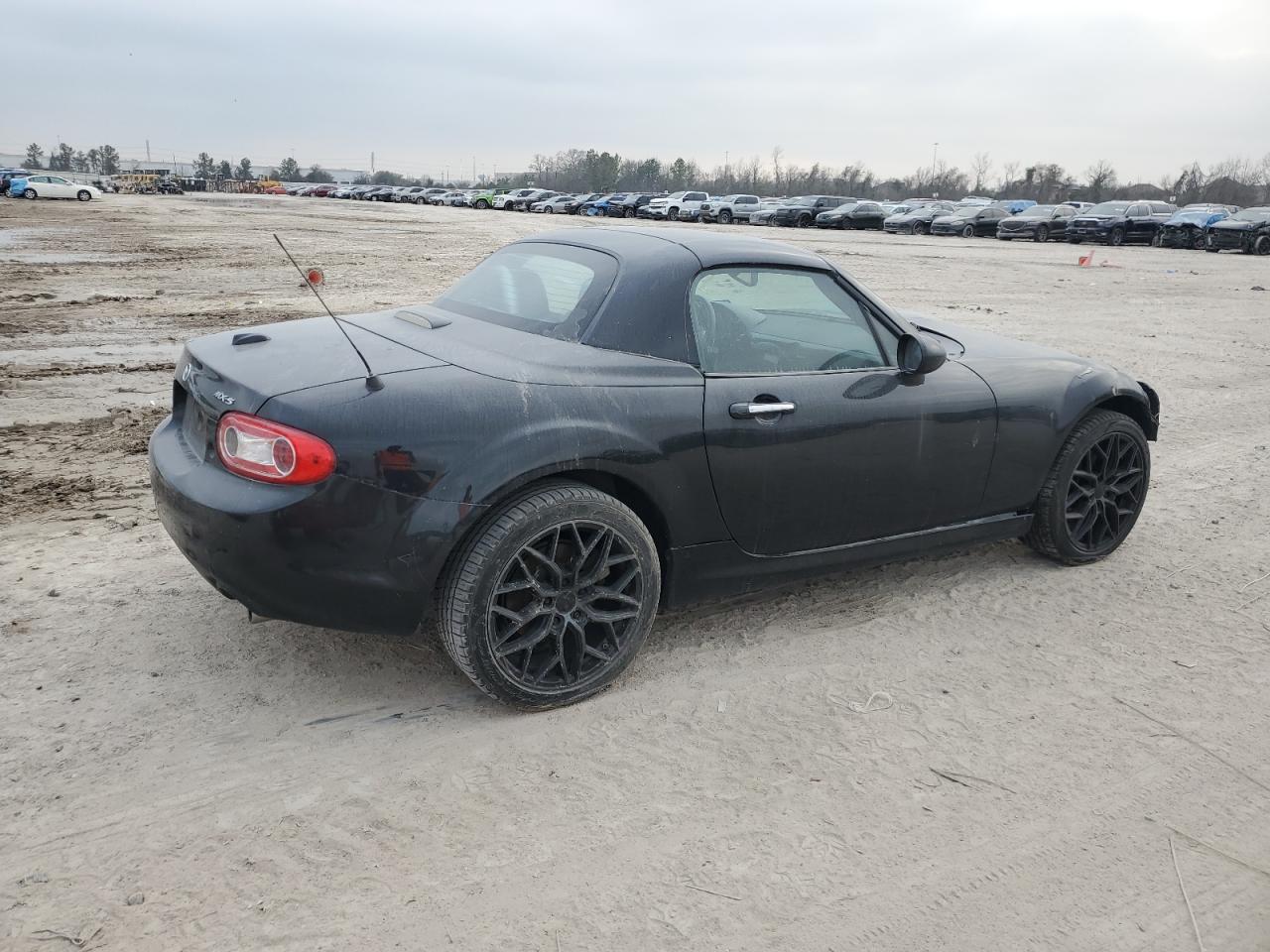 2015 Mazda MX-5 - Image 3