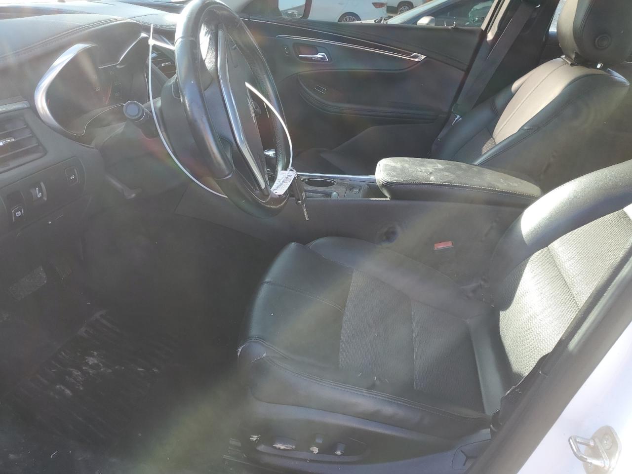 2015 Chevrolet Impala - Image 7