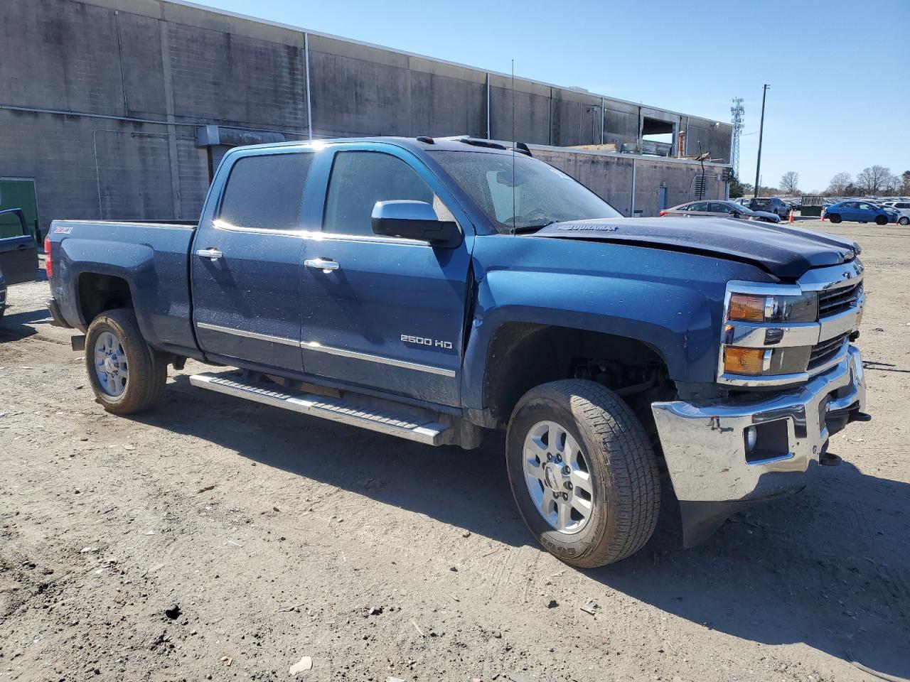 2015 Chevrolet Silverado - Image 4