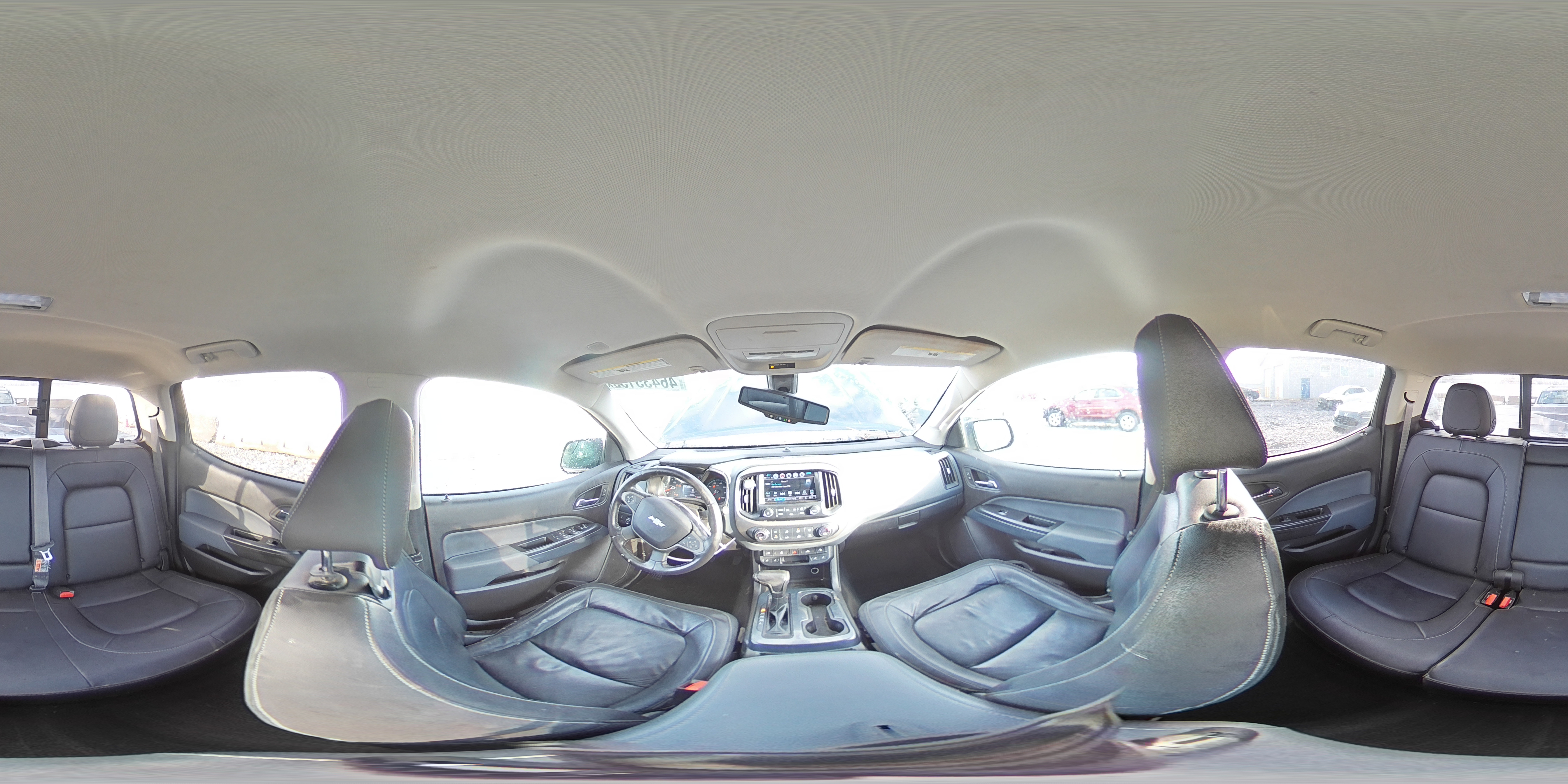2018 Chevrolet Colorado - Image 13