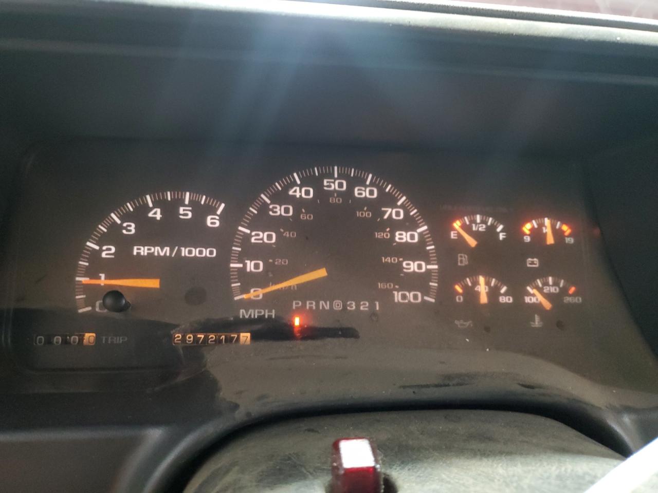1998 Chevrolet GMT-400 - Image 9