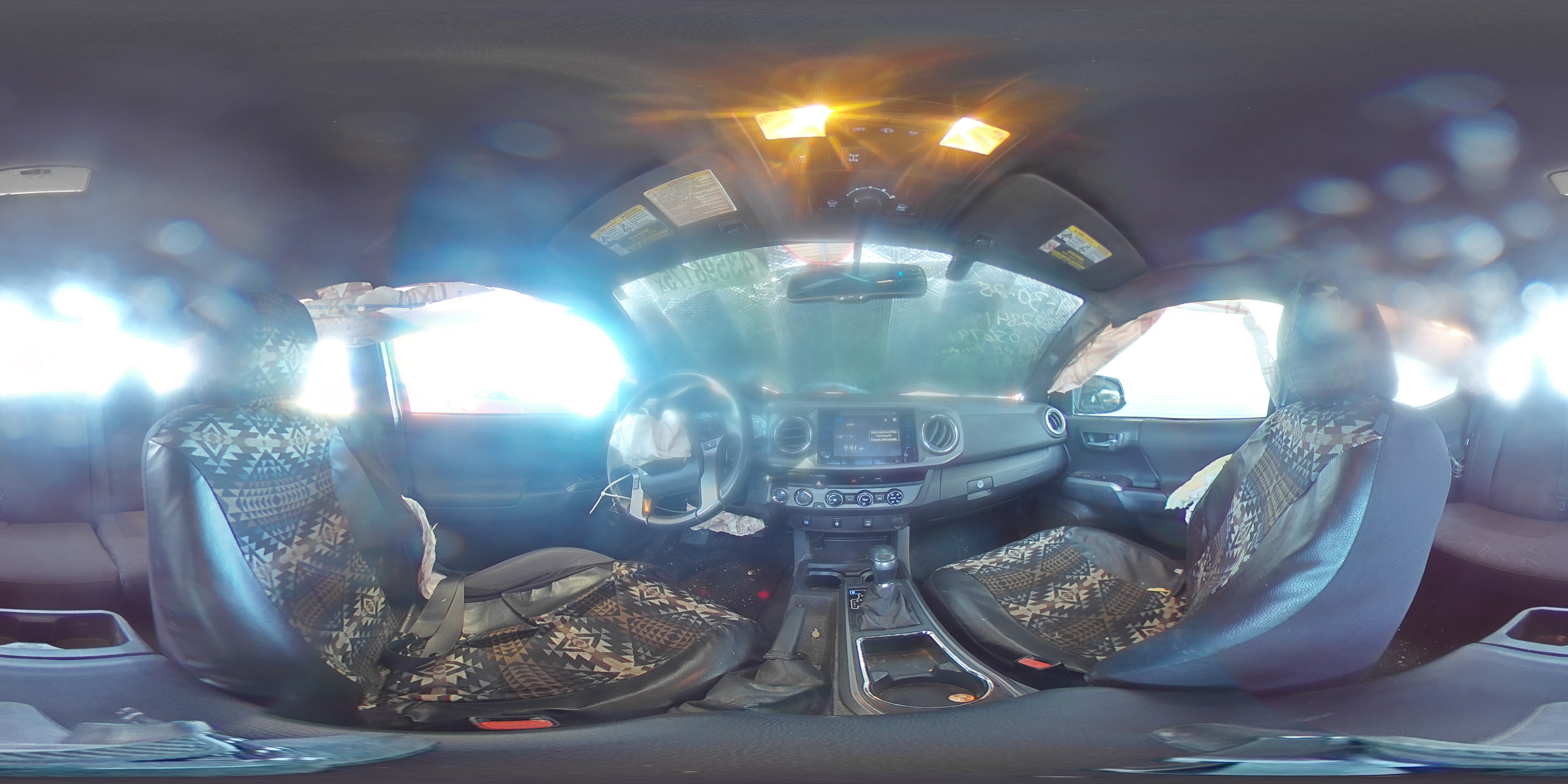 2017 Toyota Tacoma - Image 13