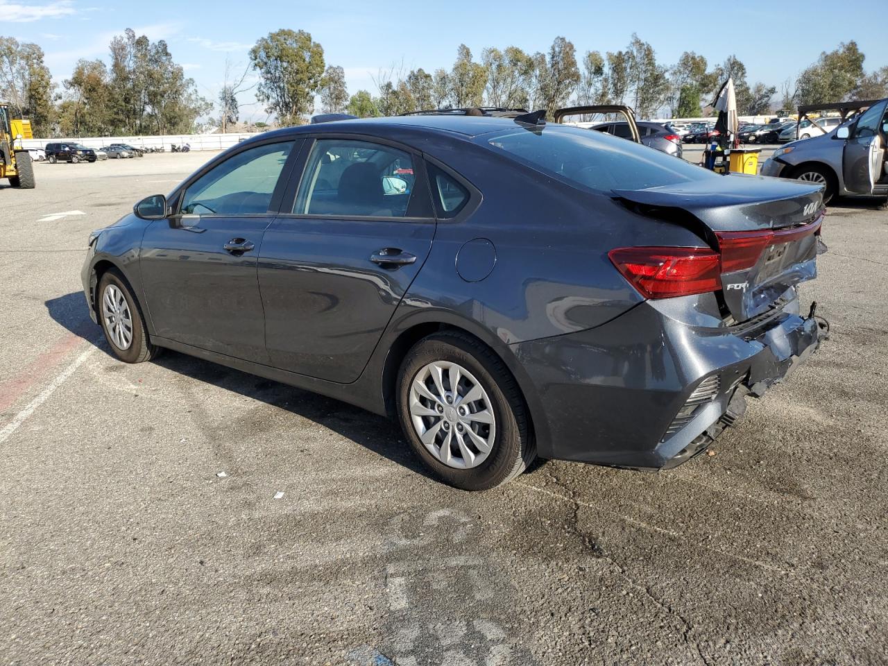2023 Kia Forte - Image 2