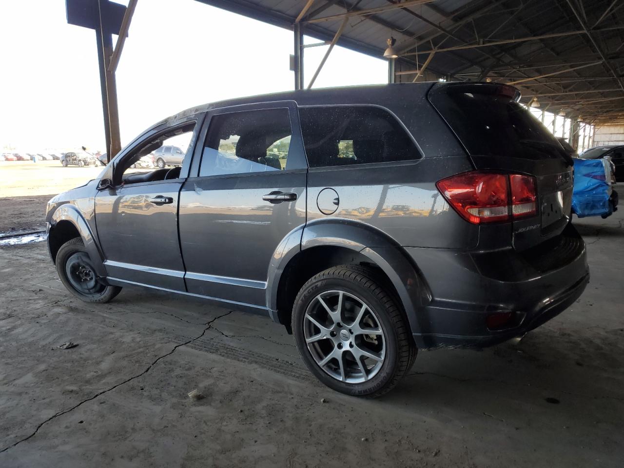 2018 Dodge Journey - Image 2