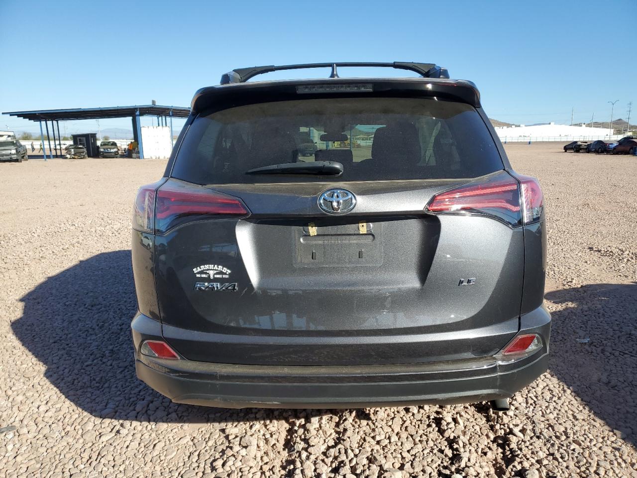 2017 Toyota RAV 4 - Image 6