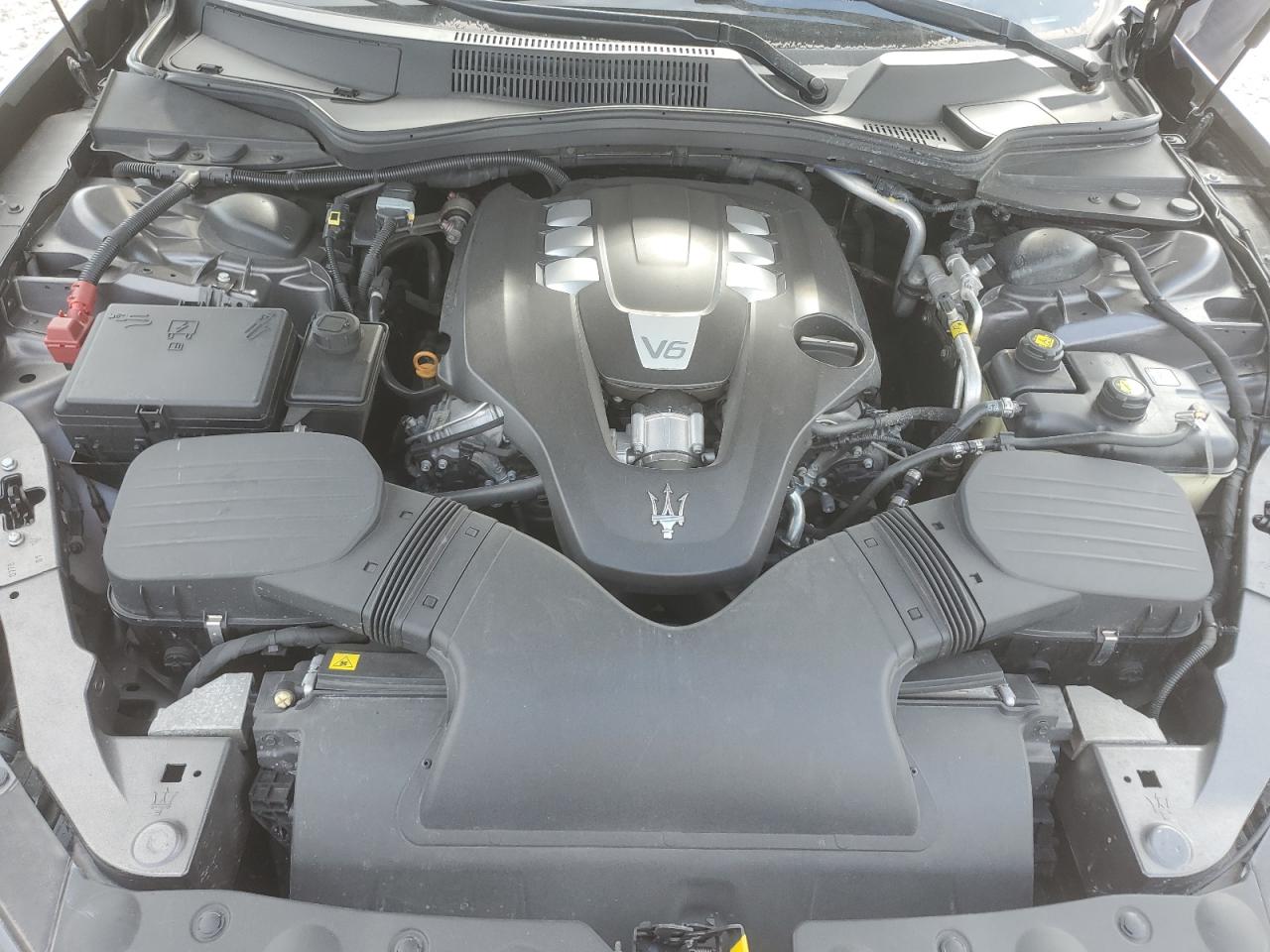 2014 Maserati Ghibli - Image 12