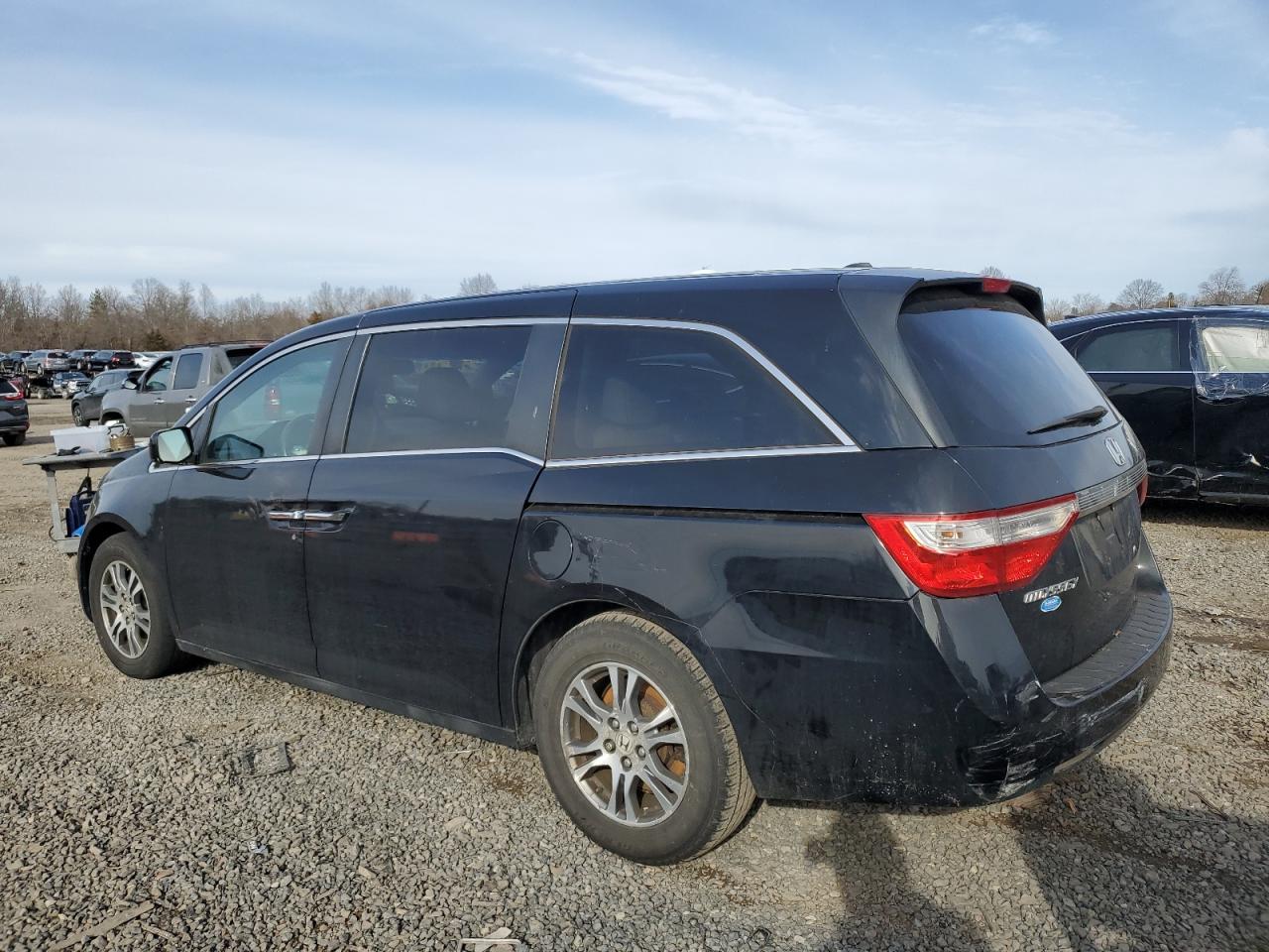 2012 Honda Odyssey - Image 2