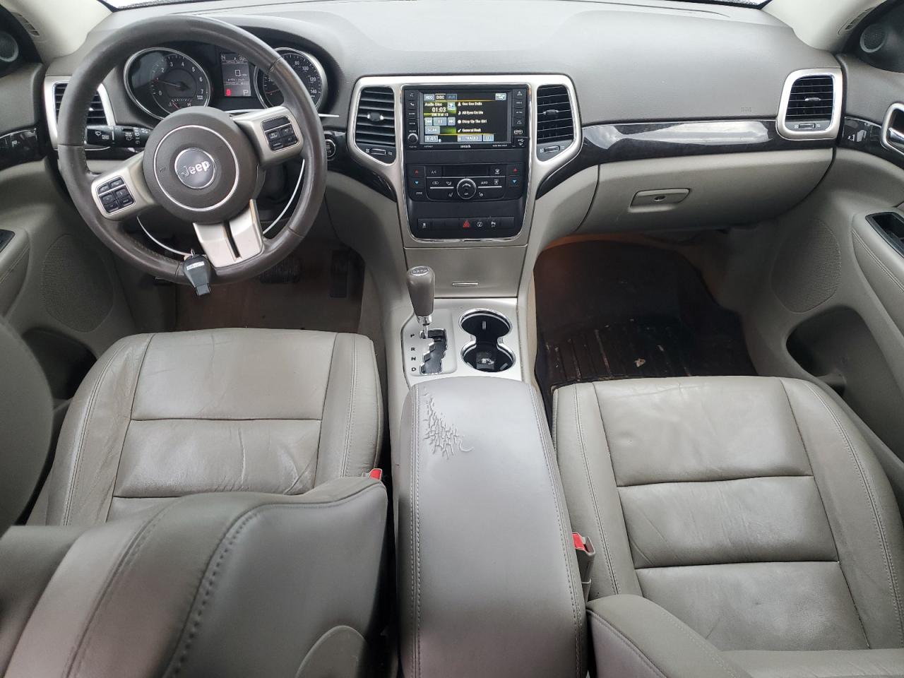 2013 Jeep Grand Cherokee - Image 8