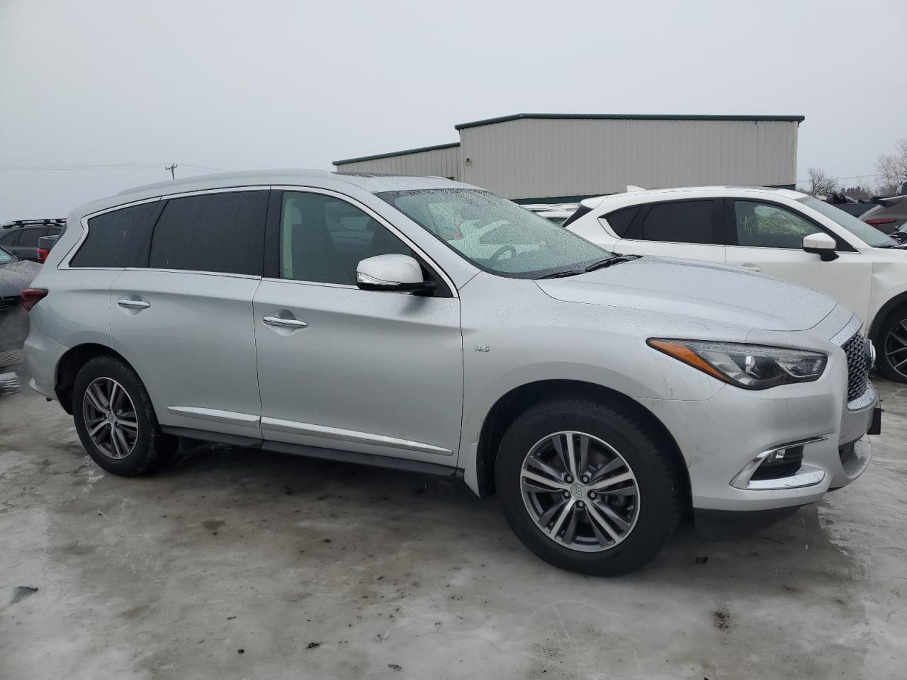 2018 Infiniti QX60 - Image 4