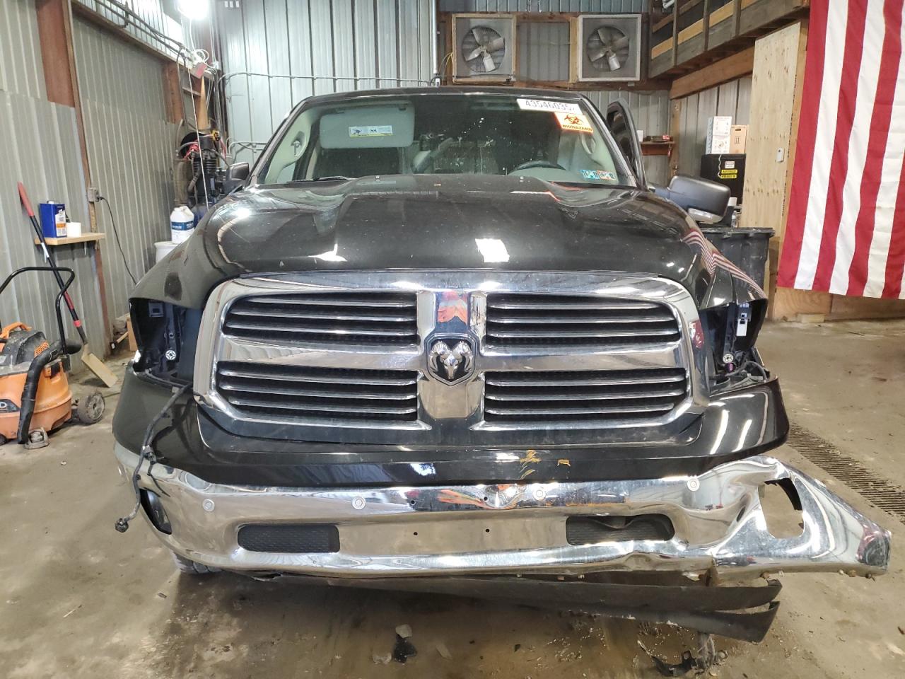 2017 RAM 1500 - Image 5