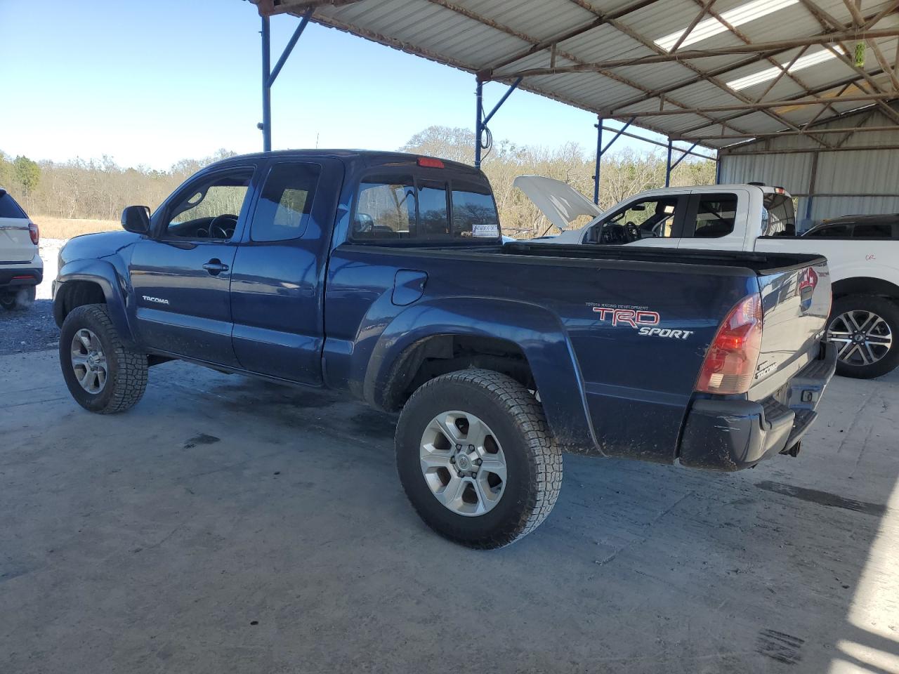 2006 Toyota Tacoma - Image 2