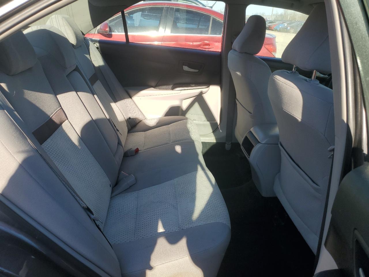 2013 Toyota Camry - Image 10
