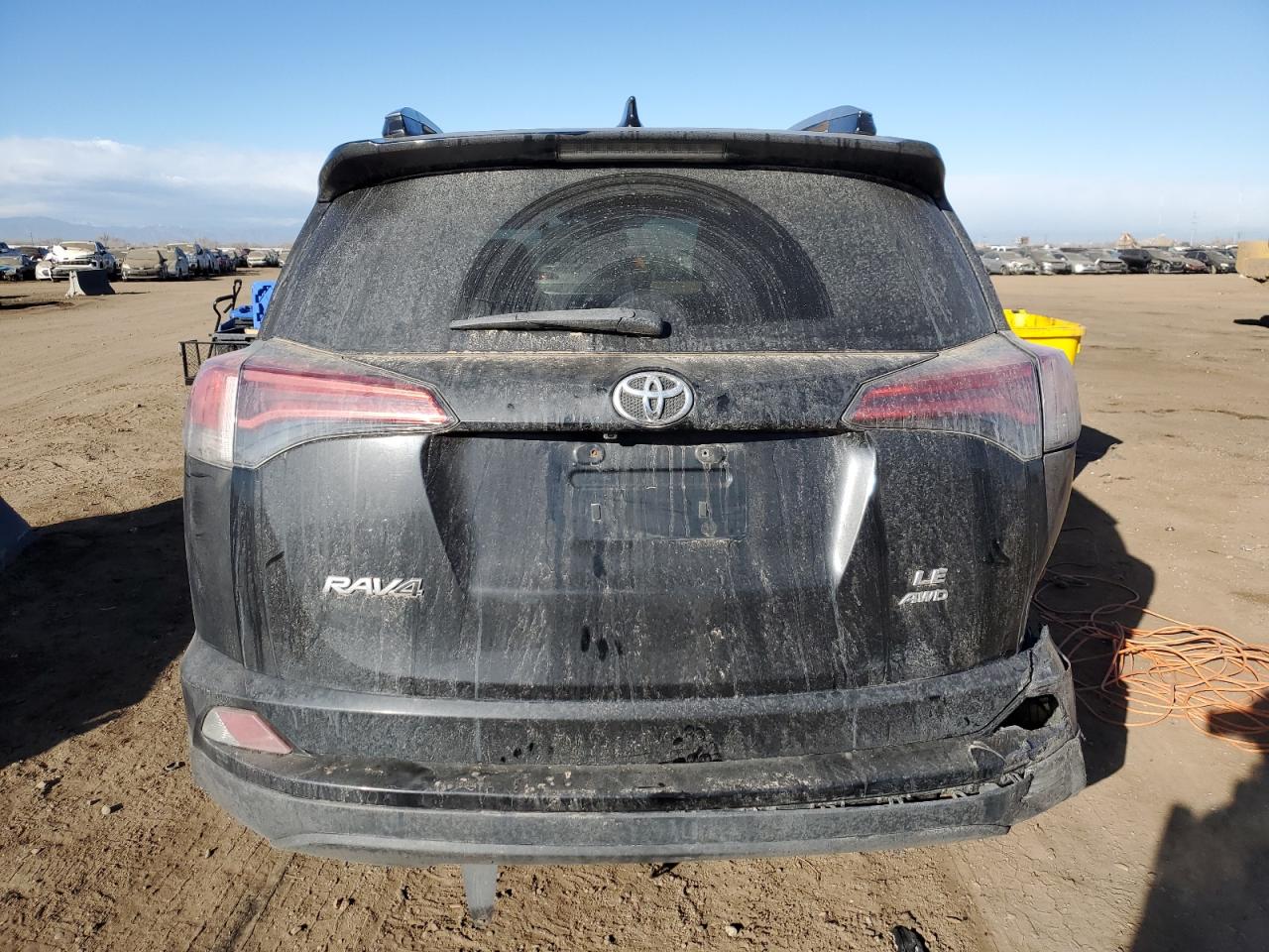 2017 Toyota RAV 4 - Image 6