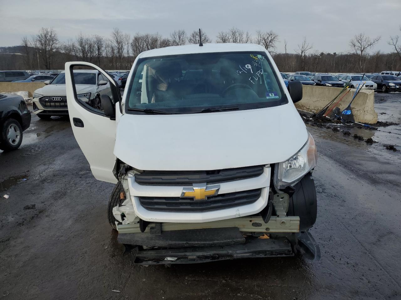 2015 Chevrolet Express - Image 5