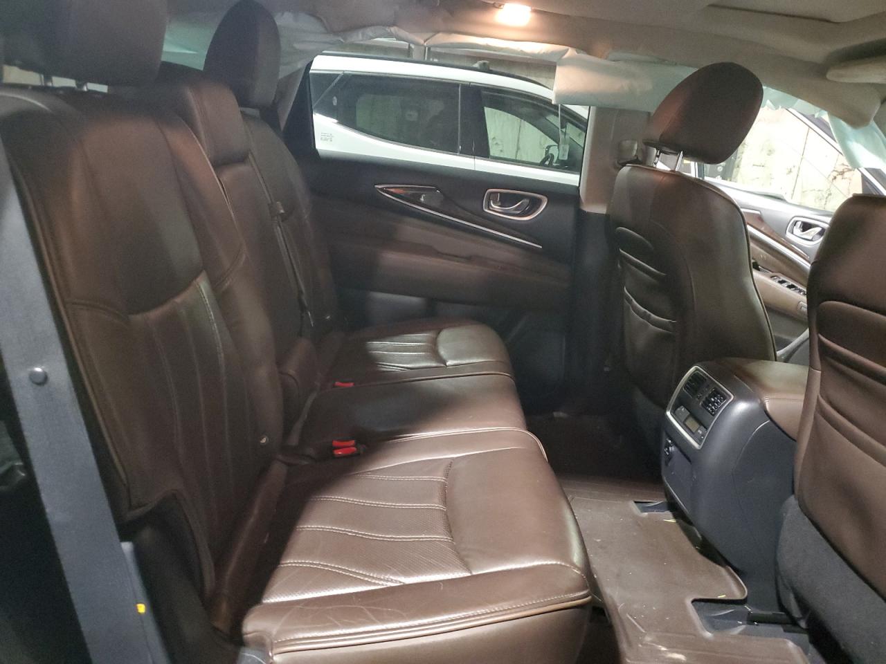 2015 Infiniti QX60 - Image 12