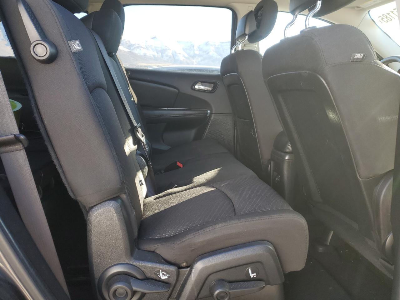 2017 Dodge Journey - Image 10