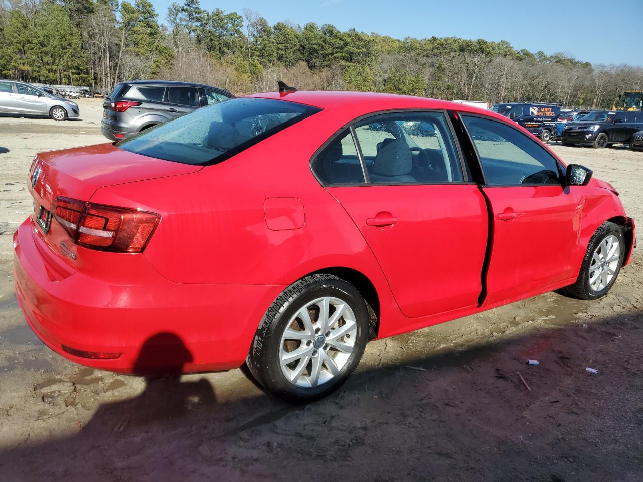 2015 Volkswagen Jetta - Image 3