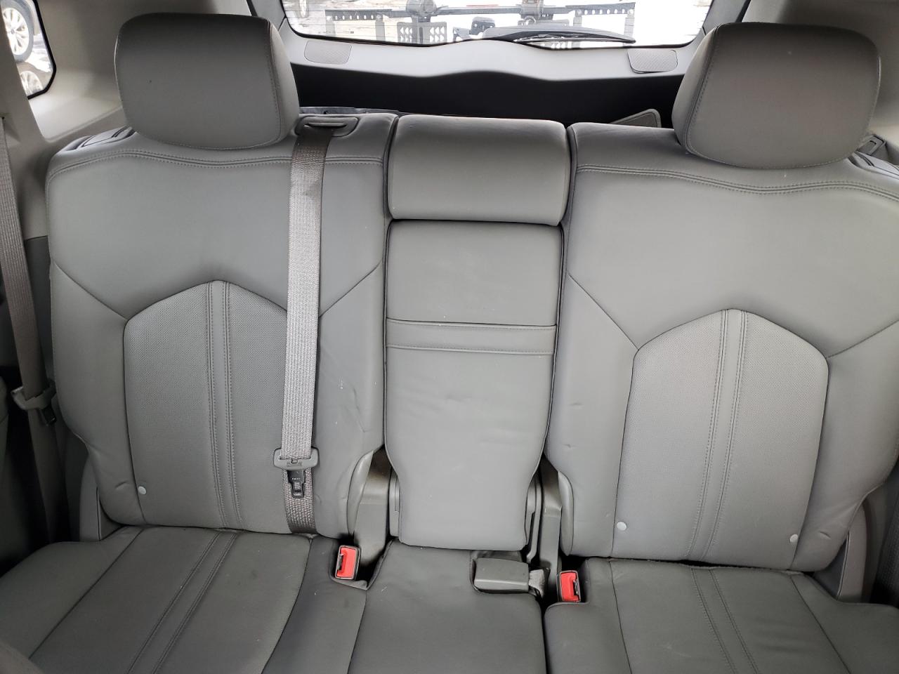 2010 Cadillac SRX - Image 10