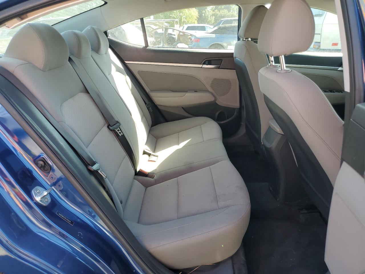 2020 Hyundai Elantra - Image 10