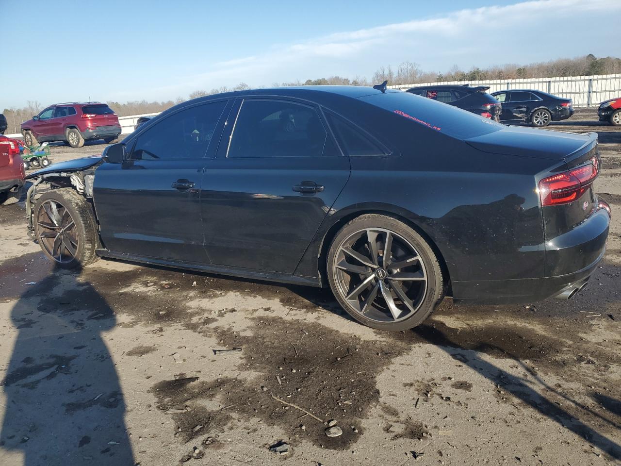2016 Audi S8 - Image 2