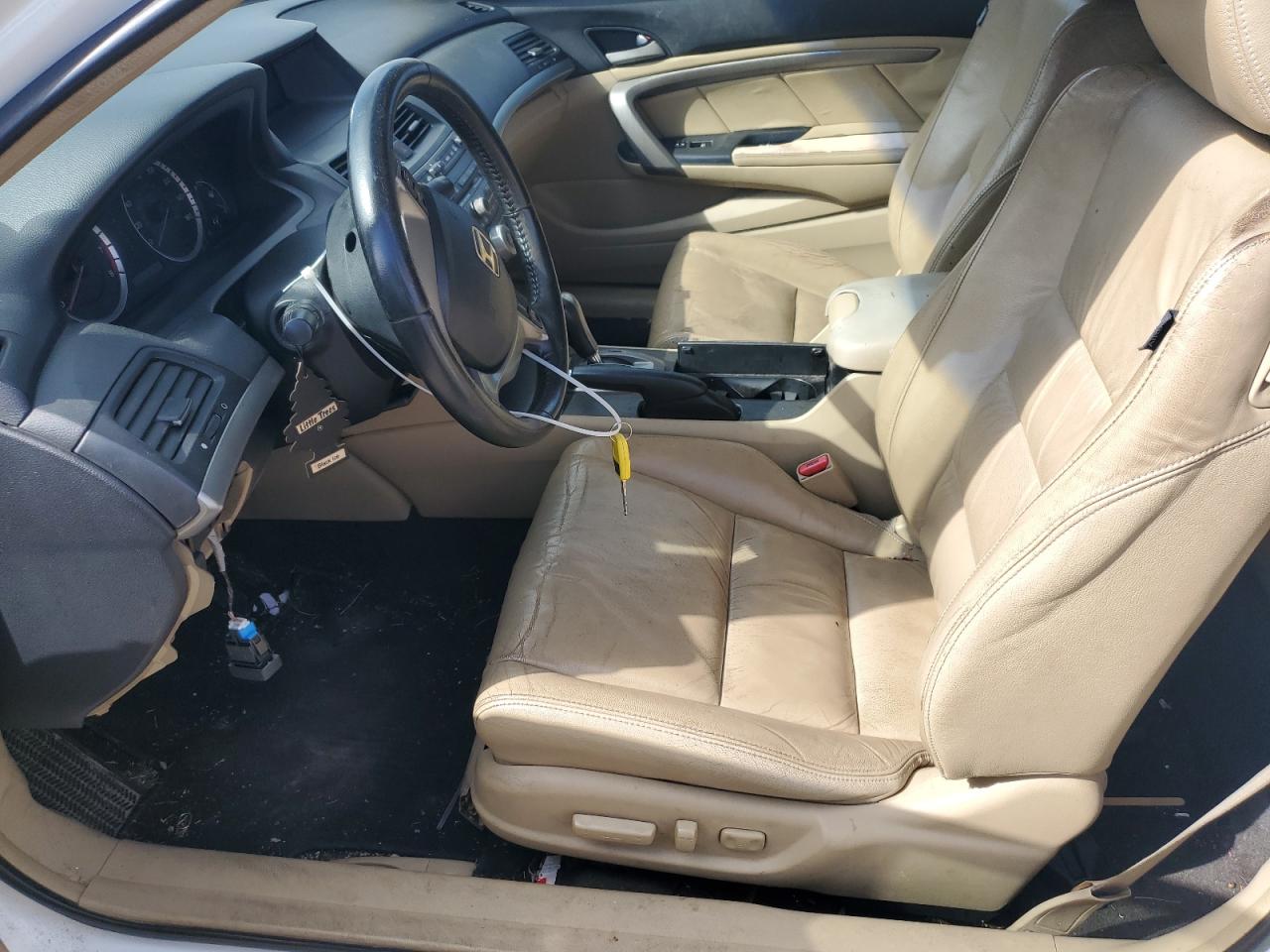 2009 Honda Accord - Image 7