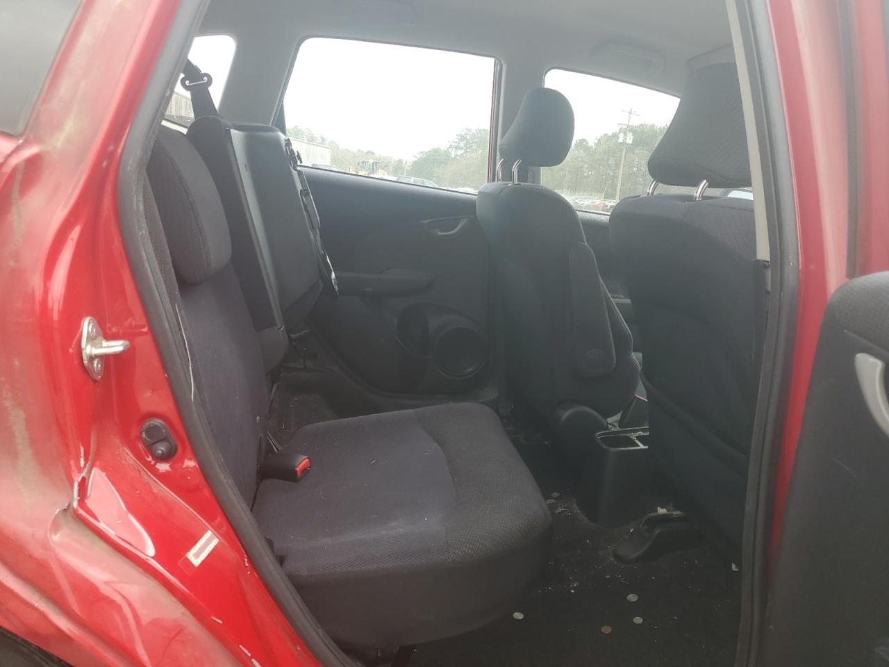 2013 Honda Fit - Image 10