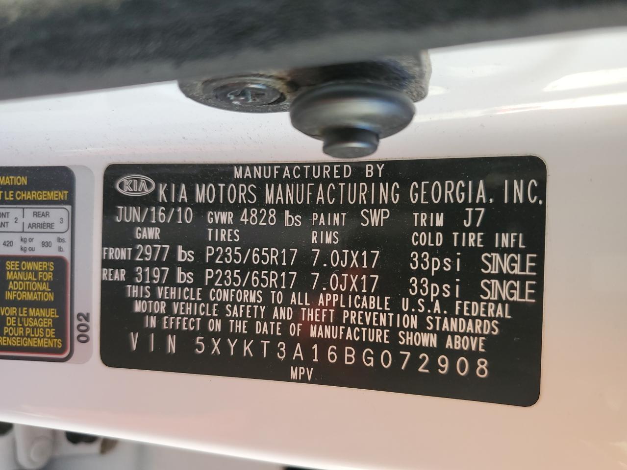 2011 Kia Sorento - Image 13