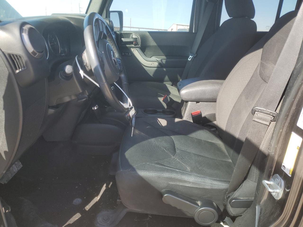 2018 Jeep Wrangler - Image 7