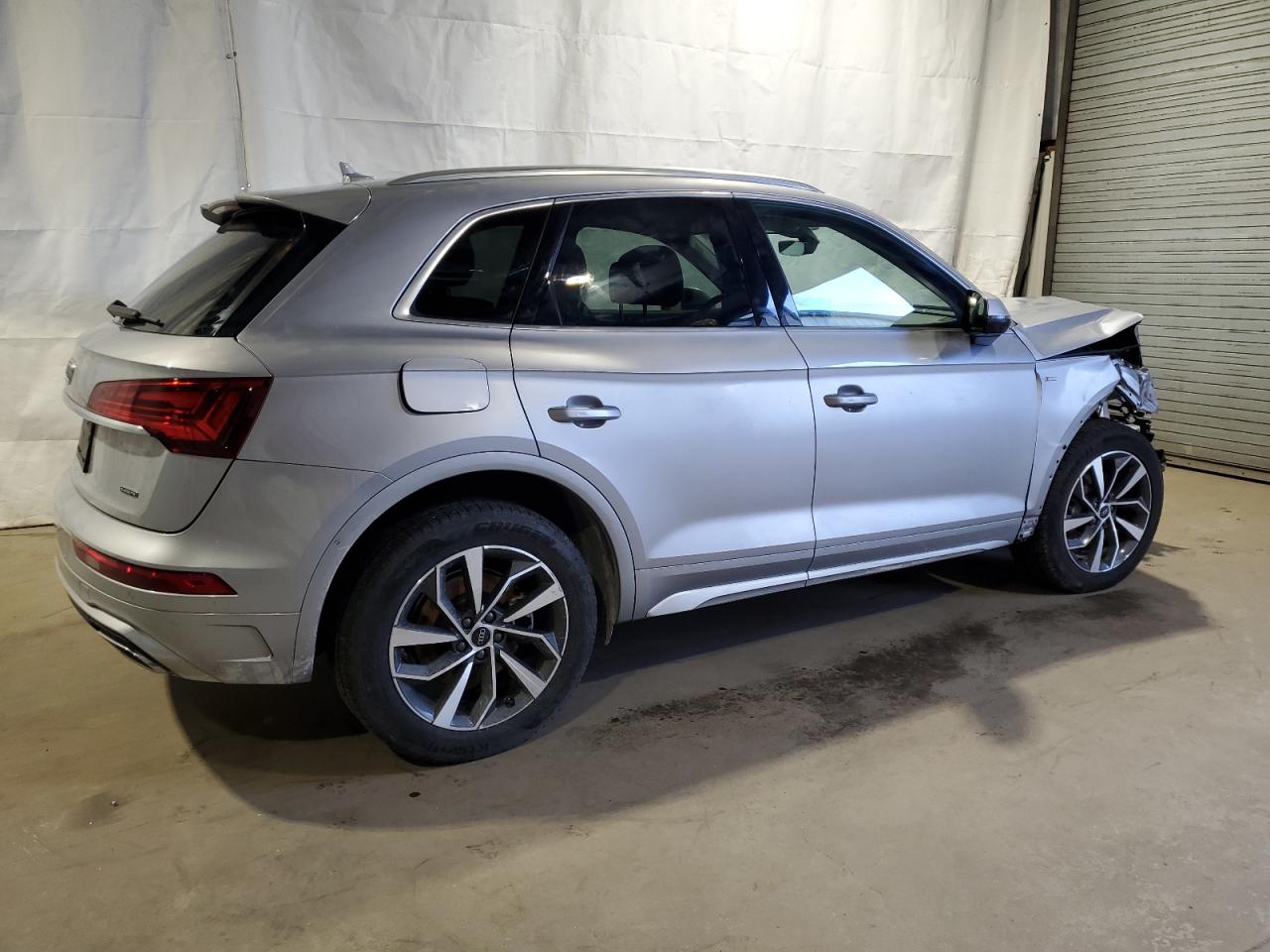 2024 Audi Q5 - Image 3