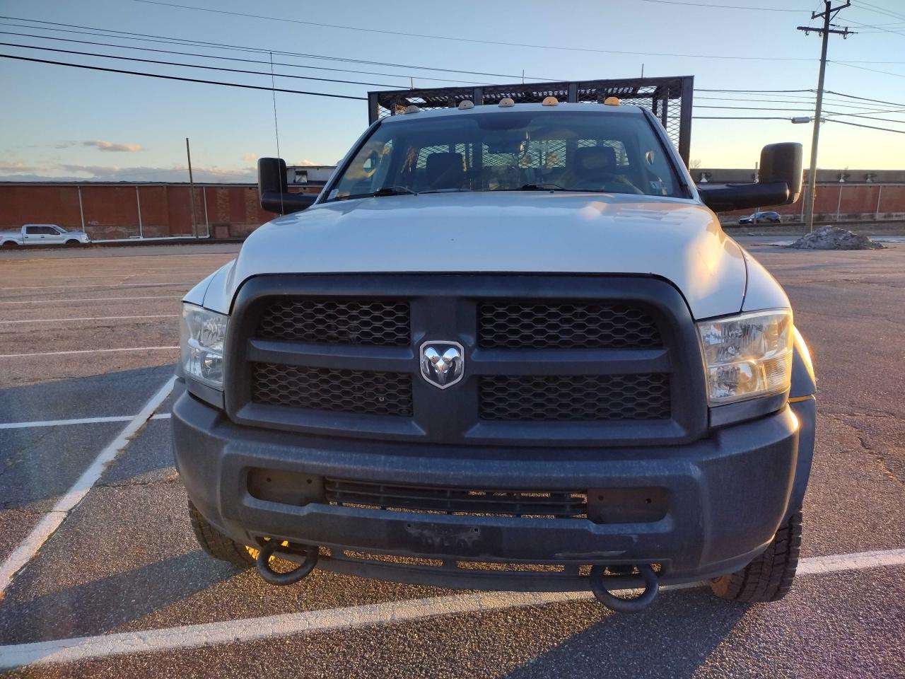 2016 RAM 5500 - Image 6