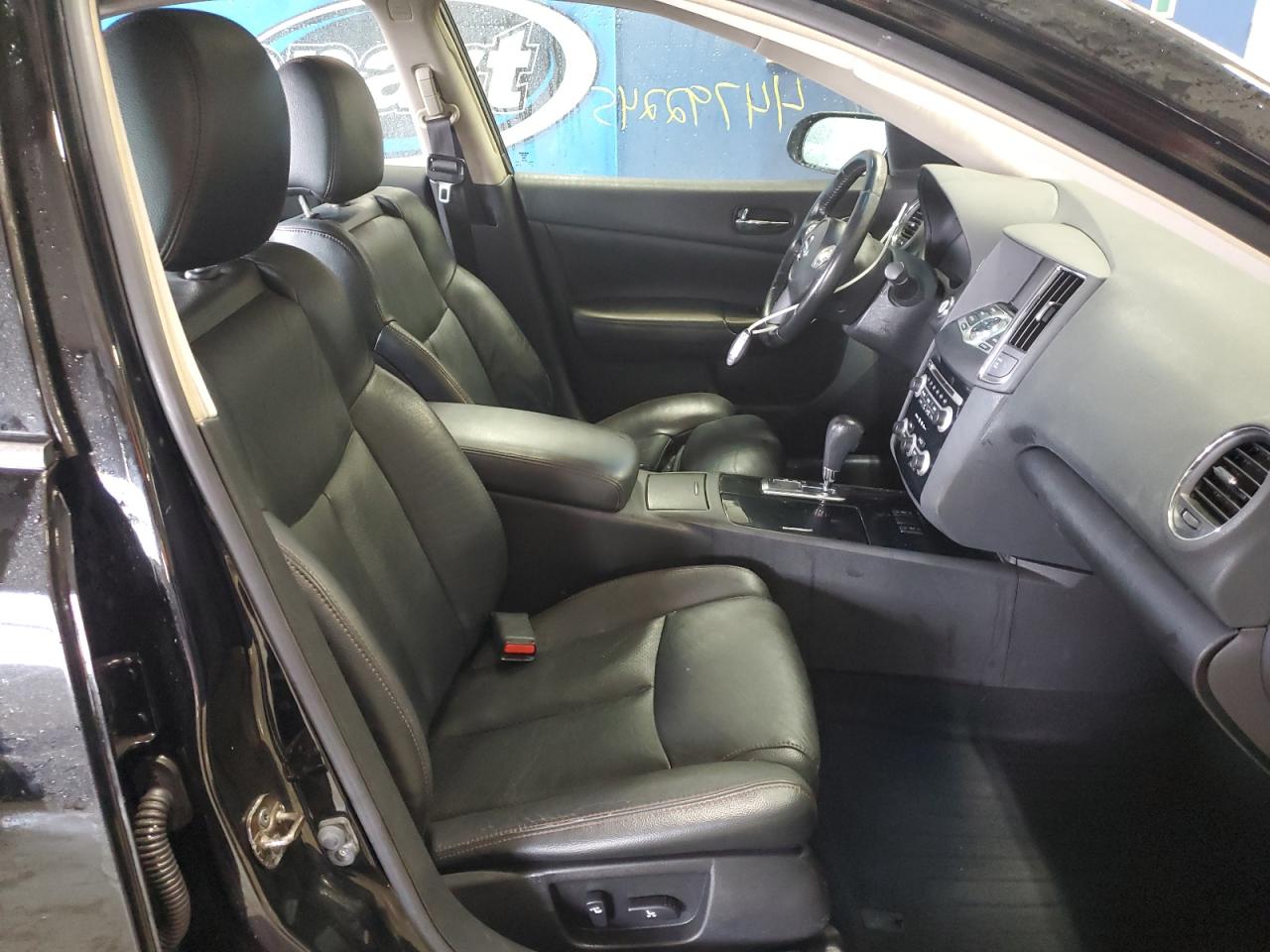 2010 Nissan Maxima - Image 7