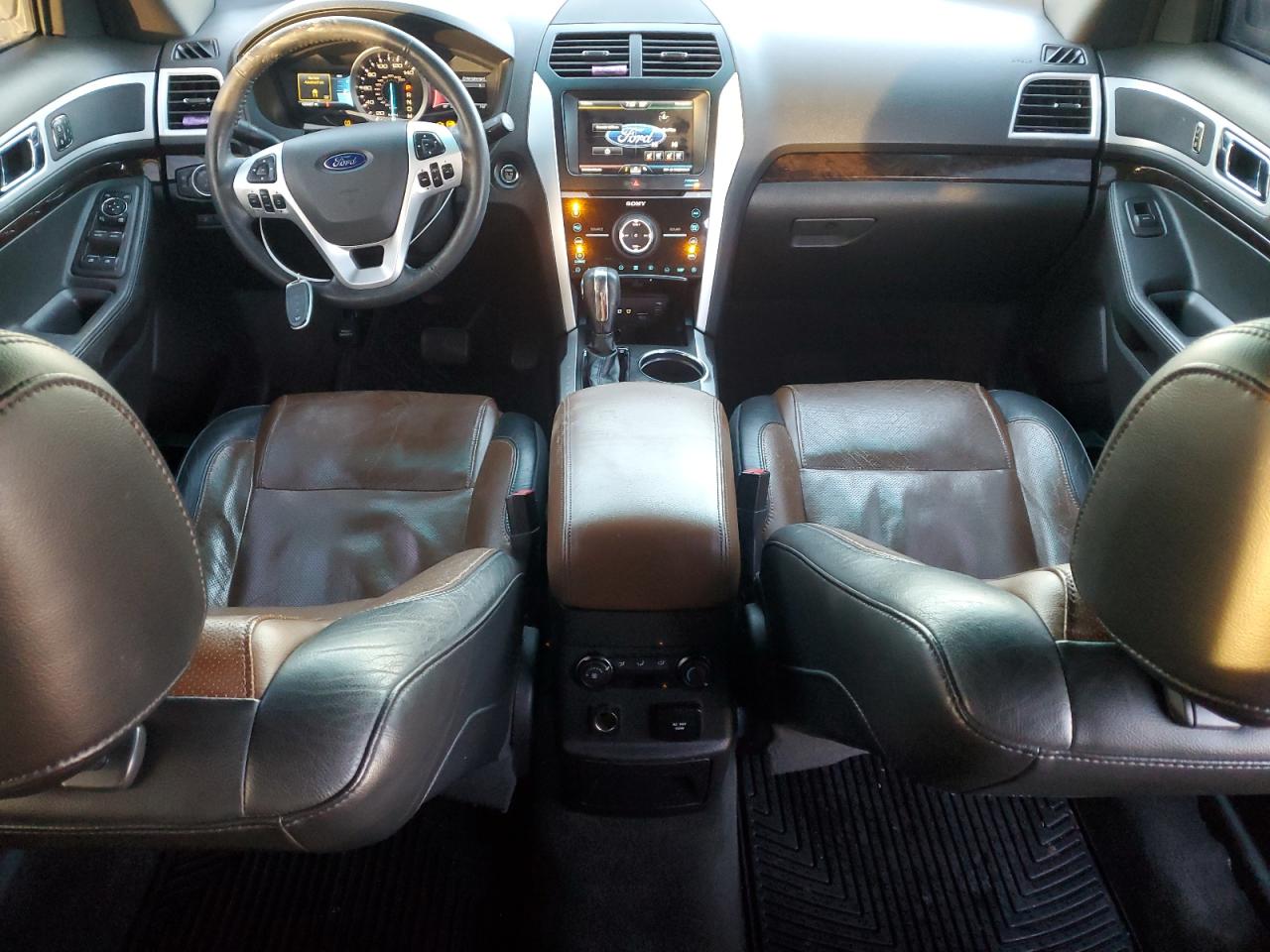 2011 Ford Explorer - Image 8